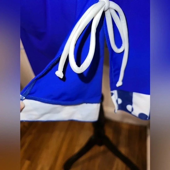 Rotita, 12, Royal blue/white tankini, with side slits and tie, adjustable straps - Picture 7 of 10